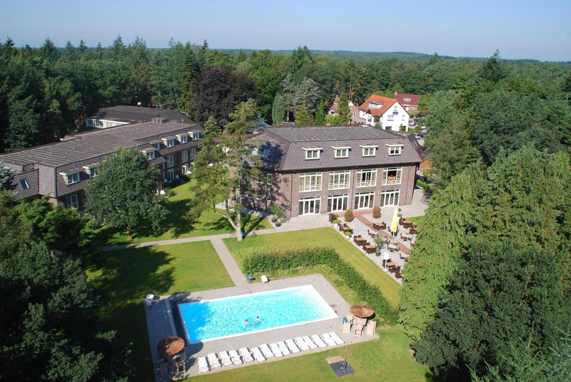 Hotel De Werelt Garderen Exterior foto